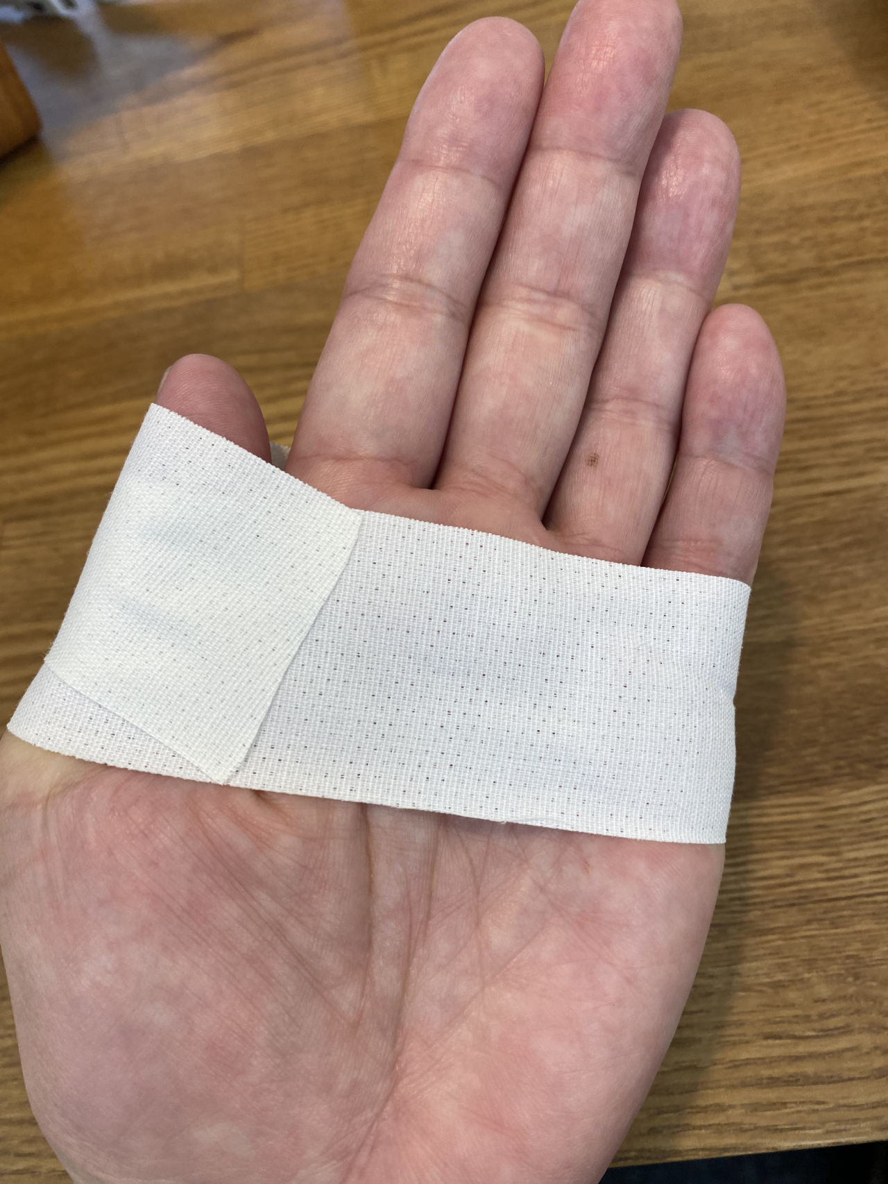 腱鞘炎 テーピング 1